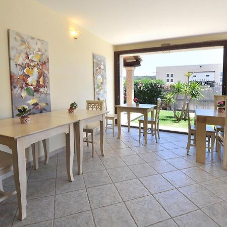 Affittacamere B&B La Villa Dei Graniti Villasimius Exteriör bild