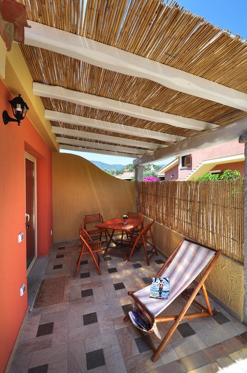 Affittacamere B&B La Villa Dei Graniti Villasimius Rum bild