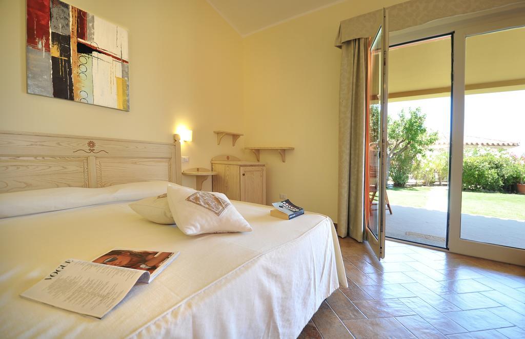 Affittacamere B&B La Villa Dei Graniti Villasimius Rum bild
