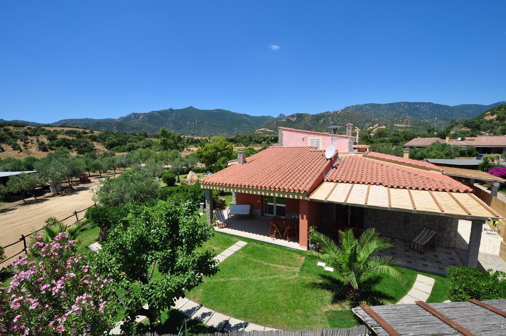 Affittacamere B&B La Villa Dei Graniti Villasimius Exteriör bild