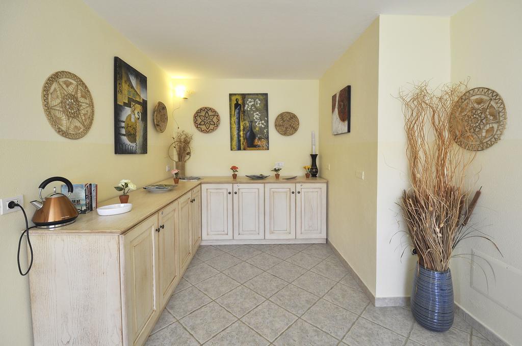 Affittacamere B&B La Villa Dei Graniti Villasimius Exteriör bild
