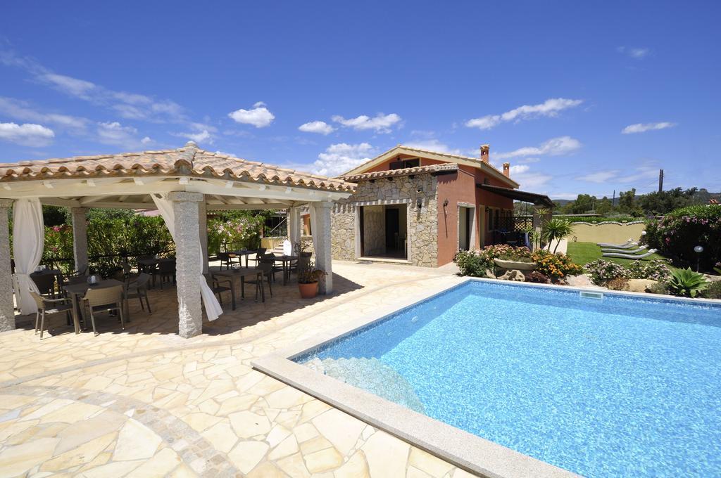 Affittacamere B&B La Villa Dei Graniti Villasimius Exteriör bild